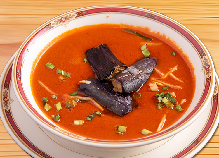 刈谷 ナスチキンカレー